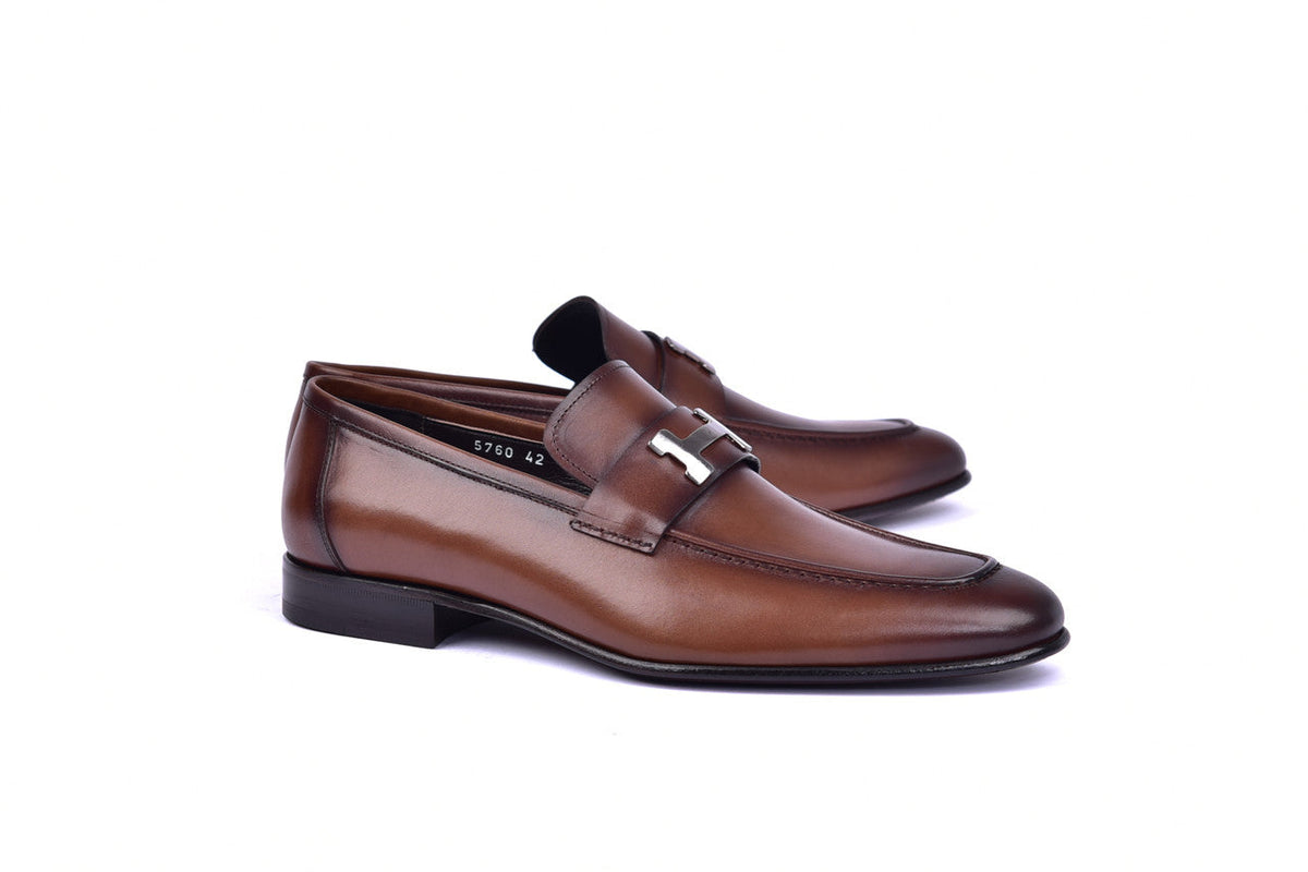Corrente 5760 H Buckle Loafer Shoes - Cognac