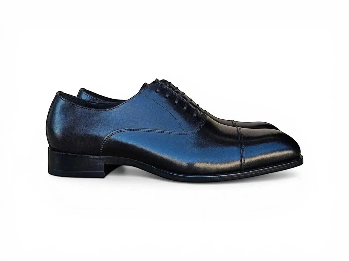 Carrucci Avon Cap Toe Oxford in Leather Sole