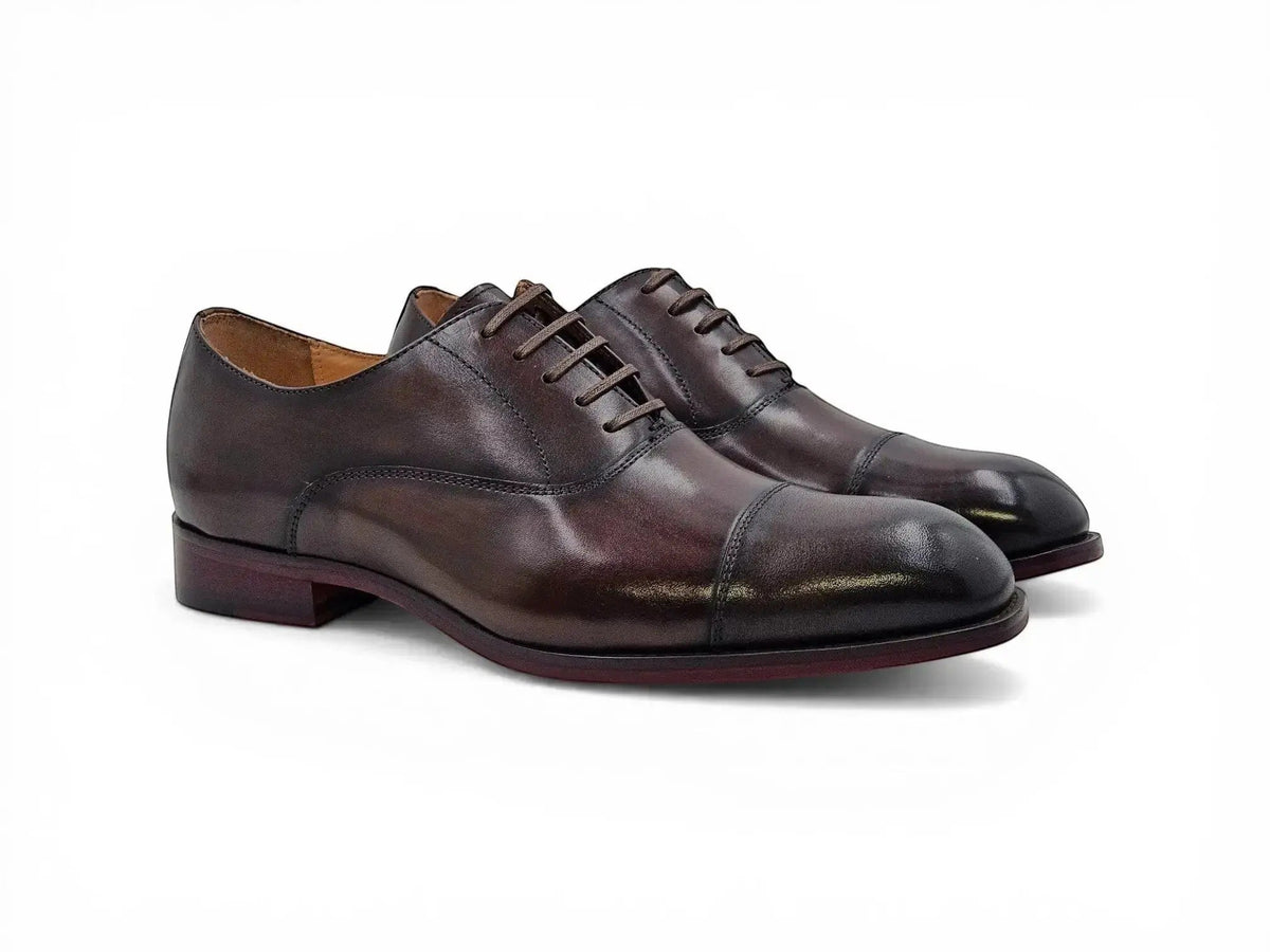 Carrucci Avon Cap Toe Oxford in Leather Sole