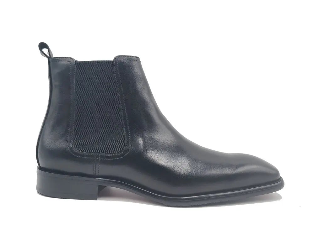 Carrucci Calfskin Leather Chelsea Boot