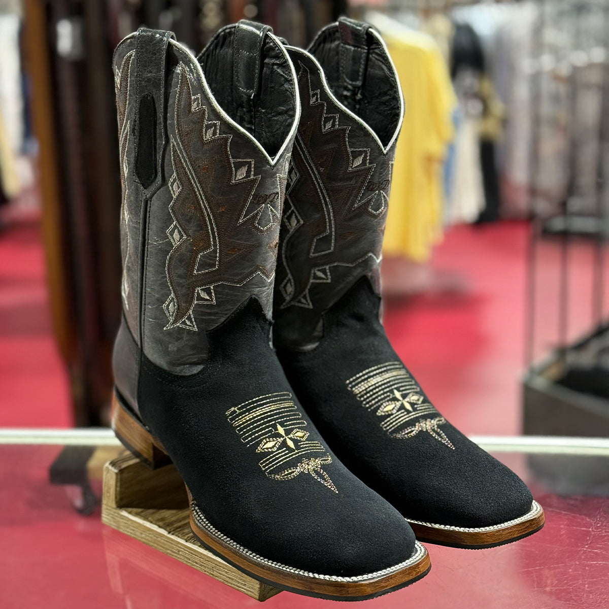 Mens White Diamond Boot Black Cowboy Boot Nubuck Square Toe