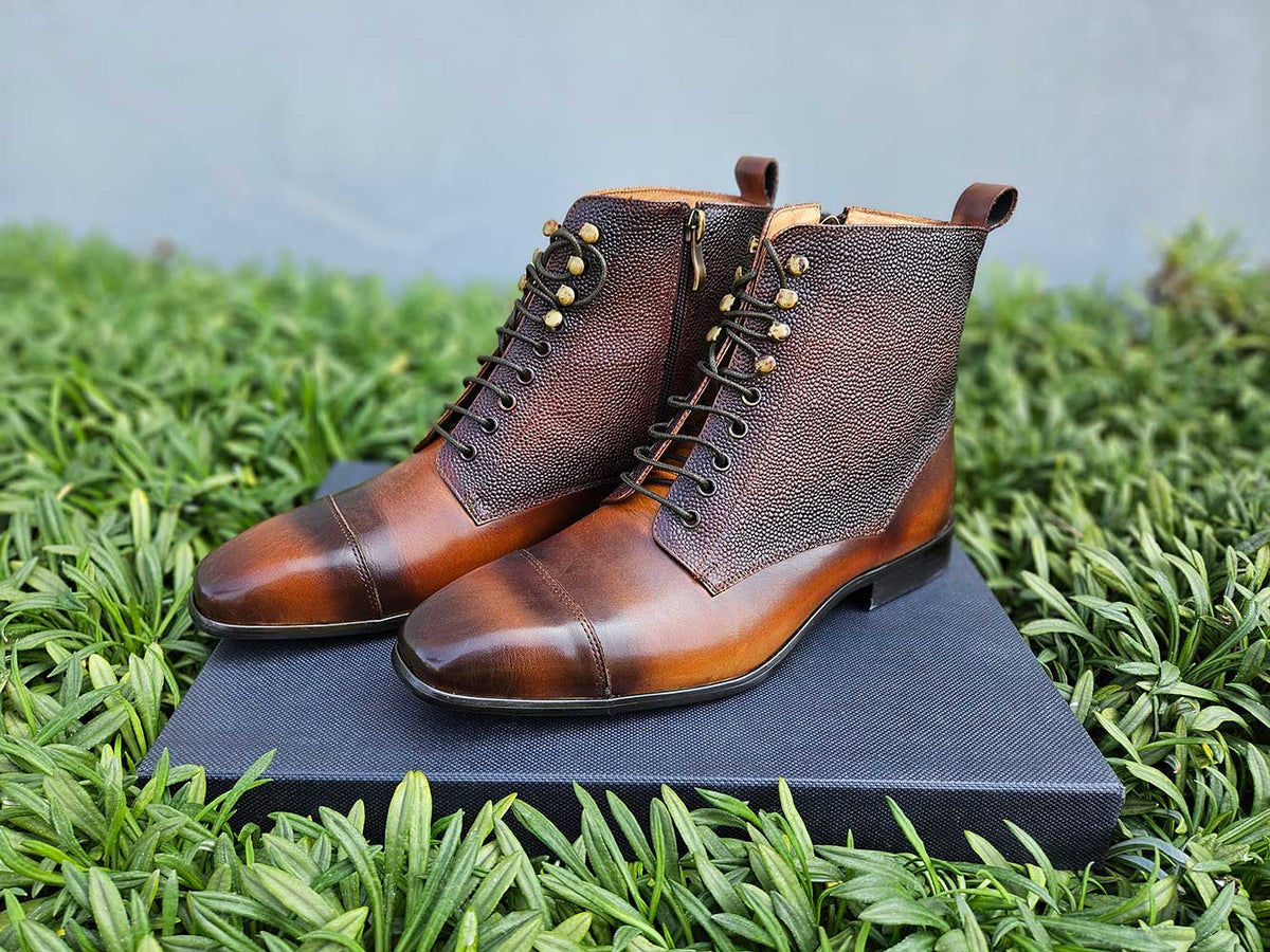 Carrucci Brogue Cap Toe Leather Boot