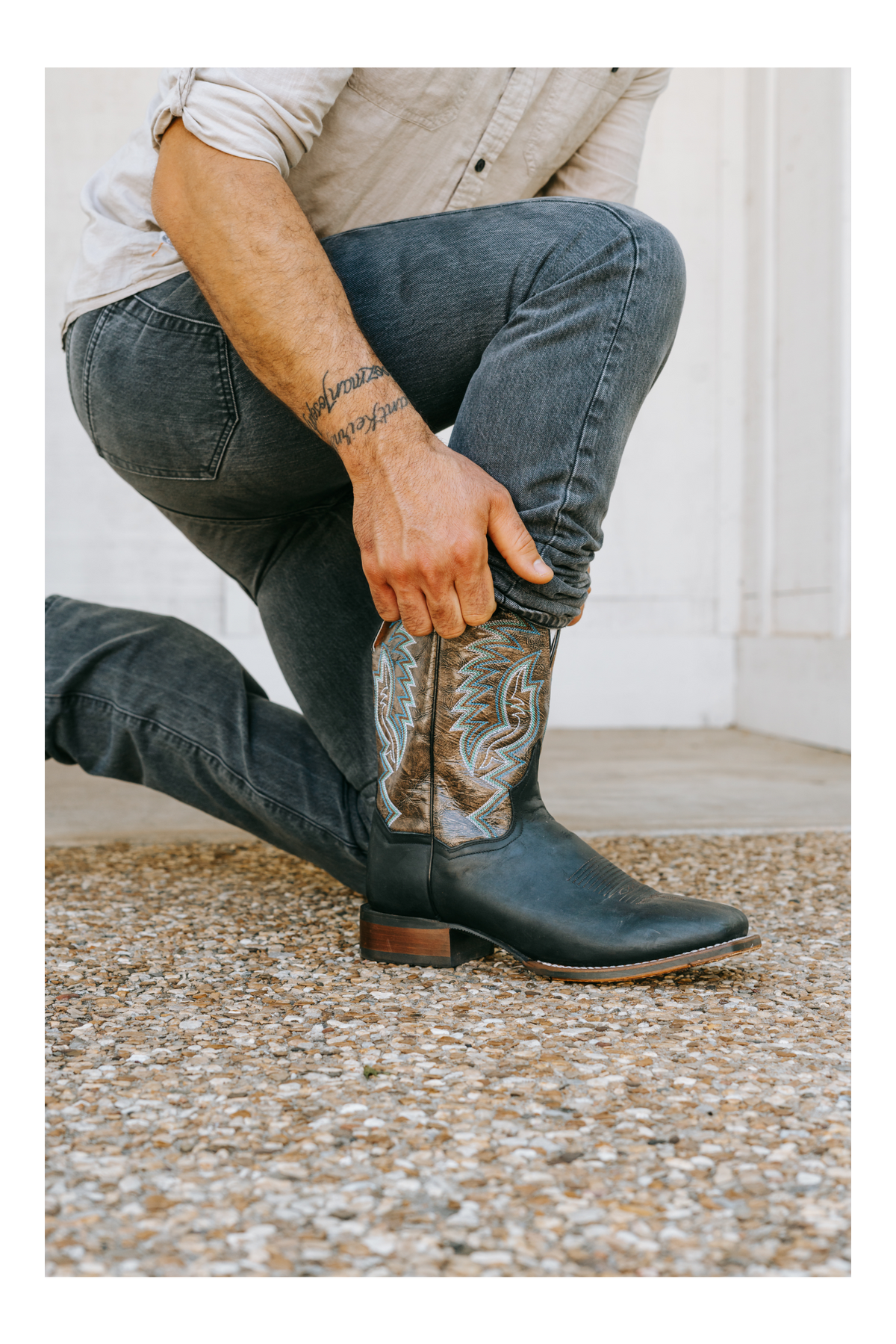 DEUCE LEATHER BOOT