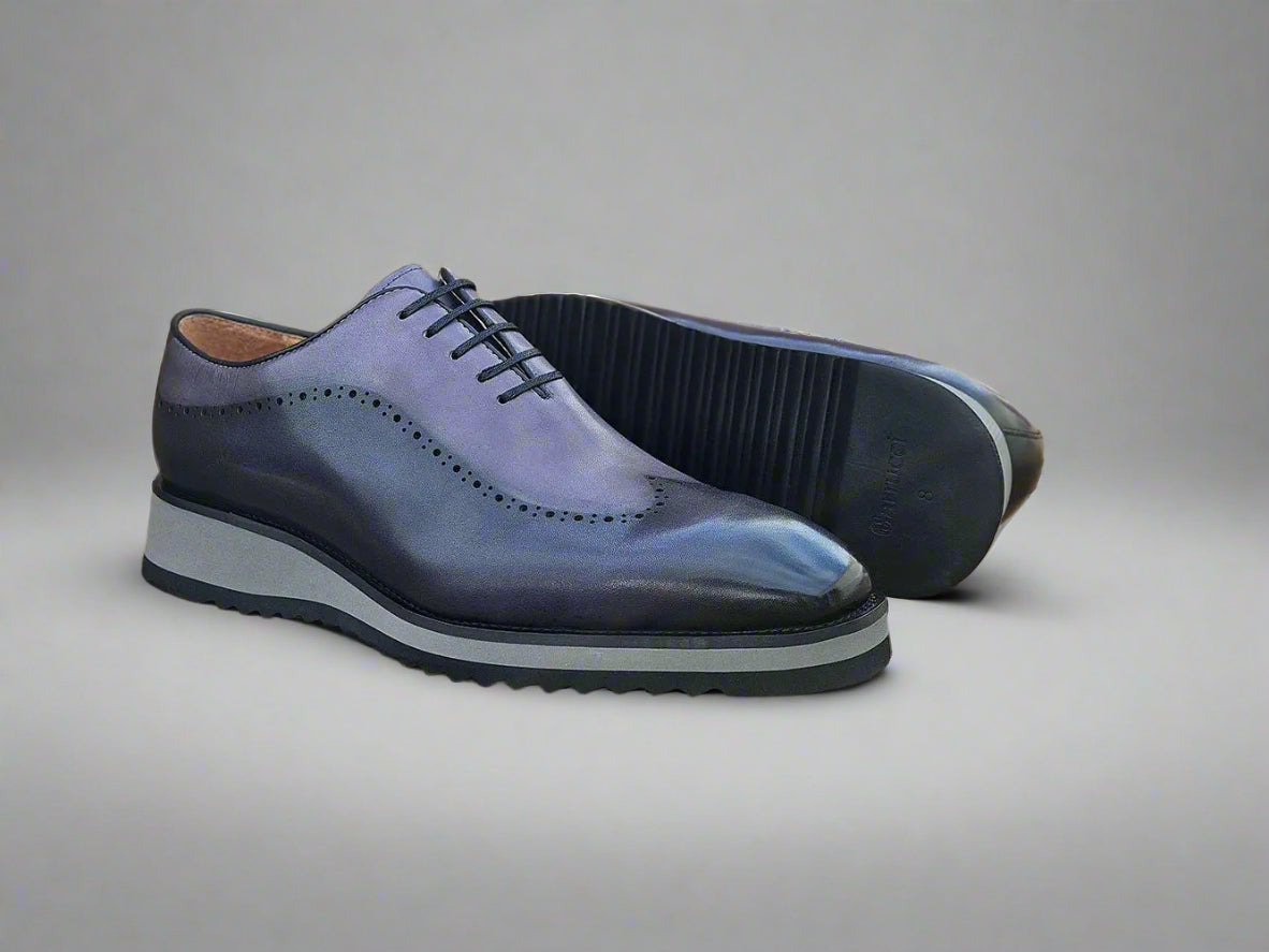 Carrucci Two Tone Oxford With Lightweight Sole