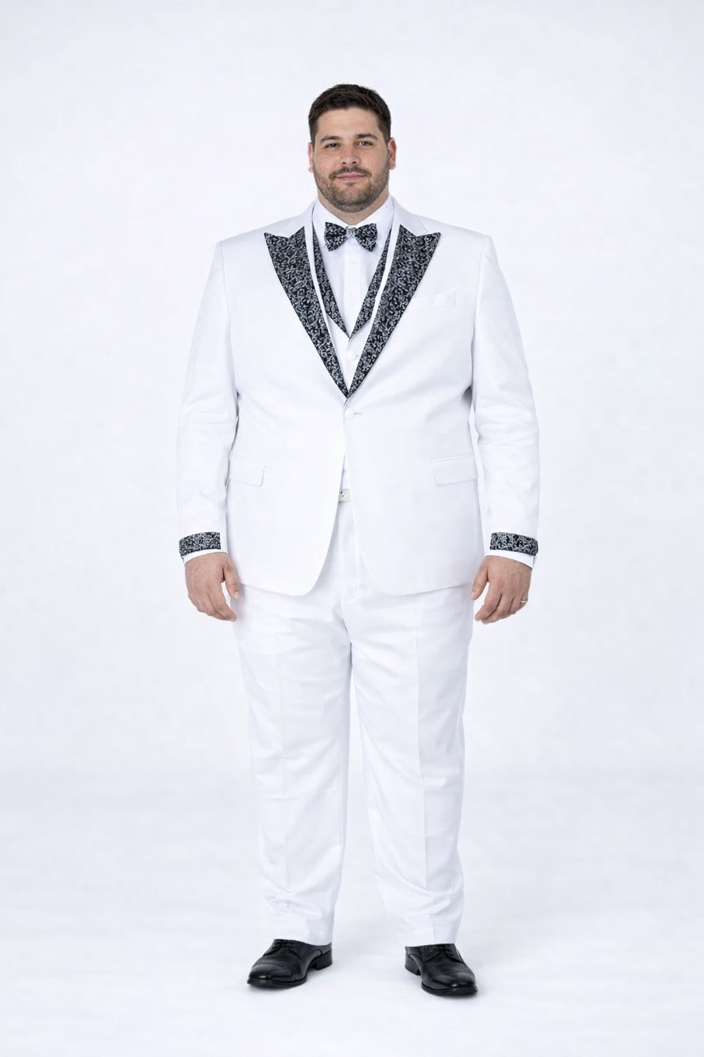 Mens White Peak Lapel Tuxedo with Stones Luxury 4-Piece Formal Suit